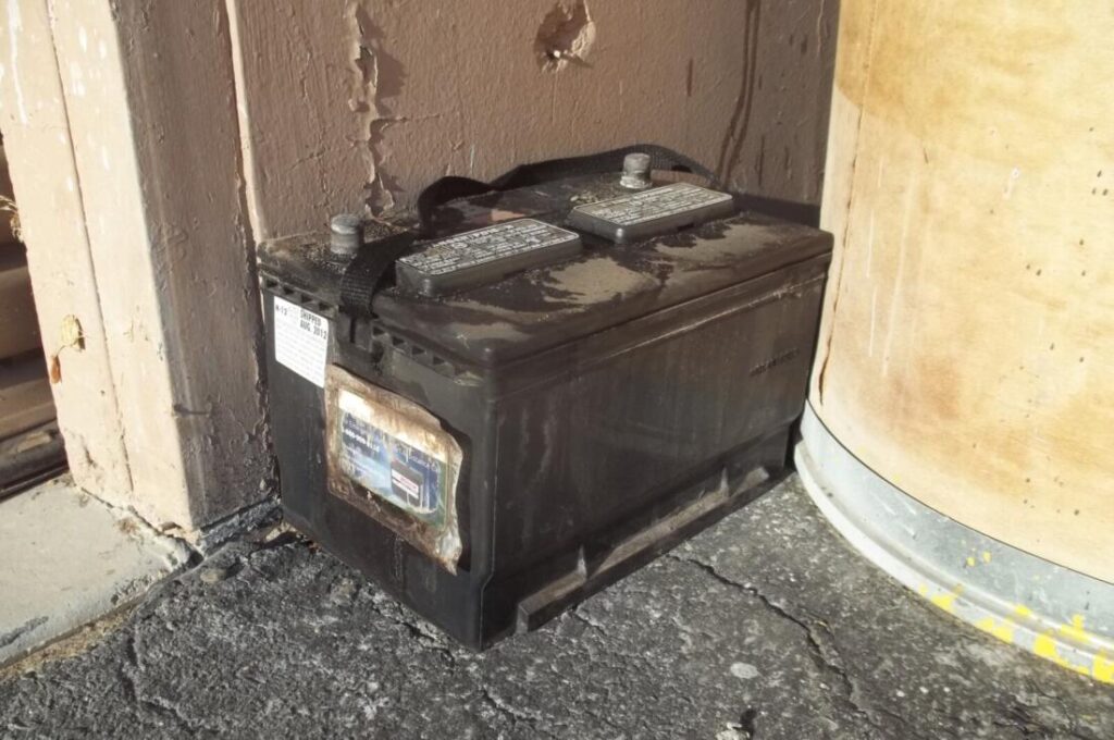 Management Options for Generators of Spent Lead Acid Batteries Daniels Training Services