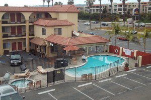 Clean pool at Best Western Mission Bay