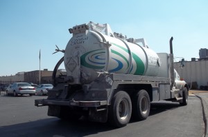 Used oil in cargo tank truck