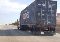 Q&A: Who is responsible for removing the placards from a freight container once transport of HazMat is complete?