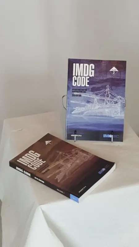 IMDG Code 2016 Edition for the transport of dangerous goods by vessel